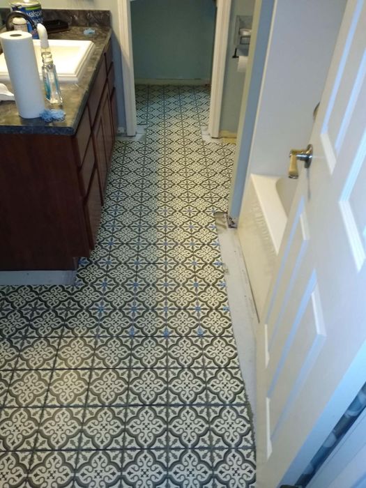 Bathroom tile floor