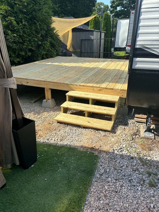 Deck platform and steps